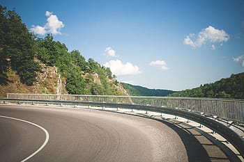 丘、 道路、 丘の間、 森、 山、 道、 高速道路、 アスファルト、 自然、 曲線、 交通