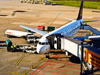 dokovací letecké aliance letadlo, letiště, letadlo, odchod, cestovat, létat, dopravní letadlo, ulička, airbus, letový provoz, letecká linka